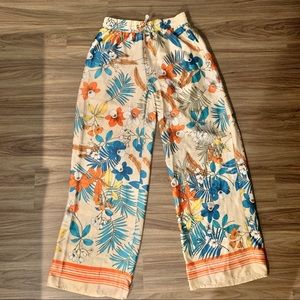 ** SOLD**    Palazzo floral wide leg  pants